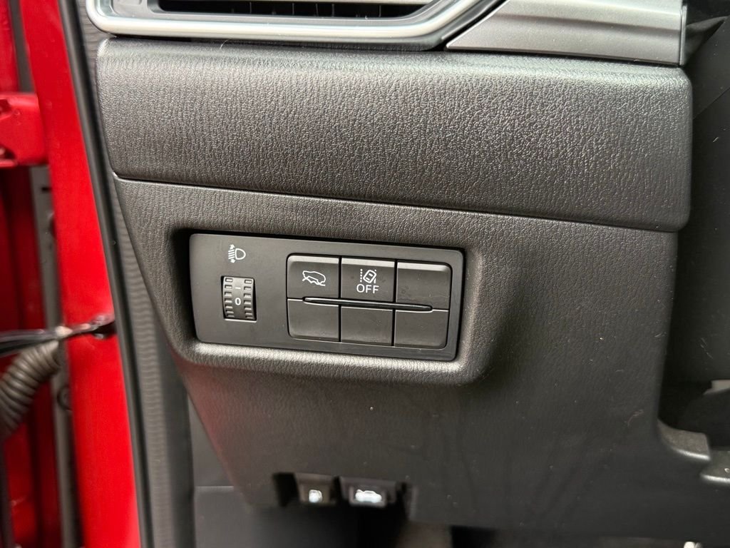 Used 2023 Red Mazda 2.5 S image 16