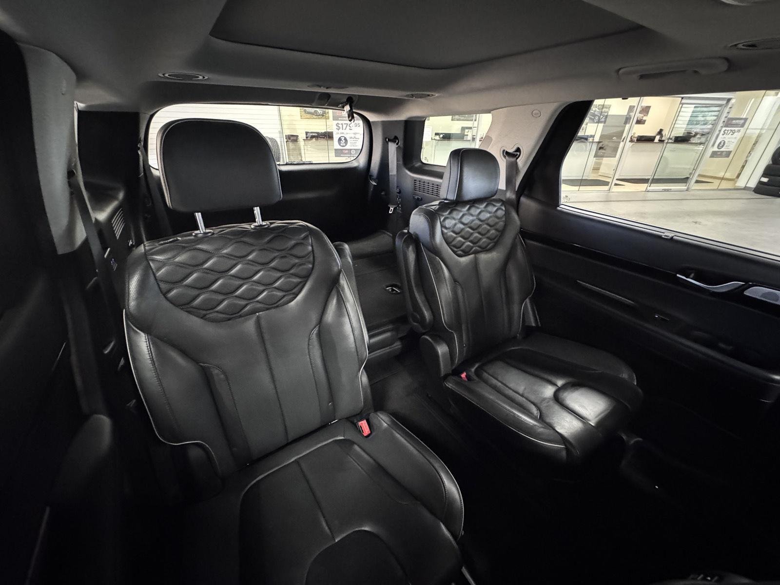 Used 2021 Moonlight Cloud Hyundai Limited image 19