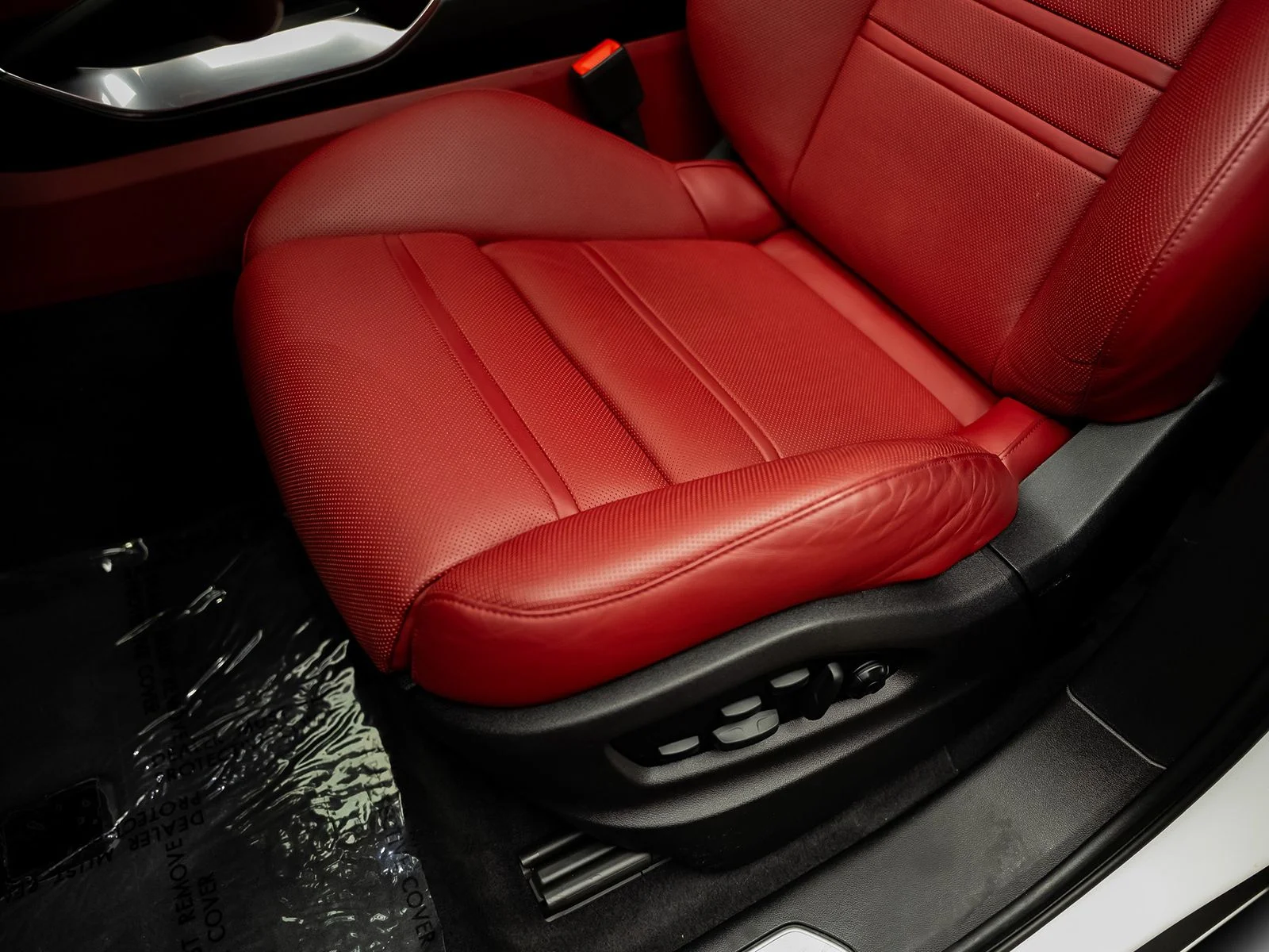 Used 2022 White Porsche Turbo S image 32