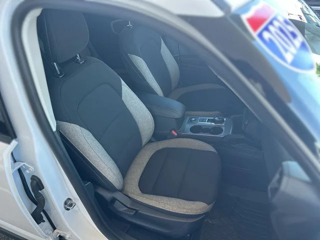 Used 2025 White Ford Big Bend image 26