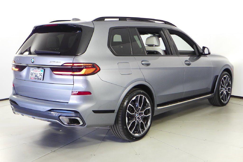 Used 2023 Skyscraper Gray Metallic BMW xDrive40i image 7