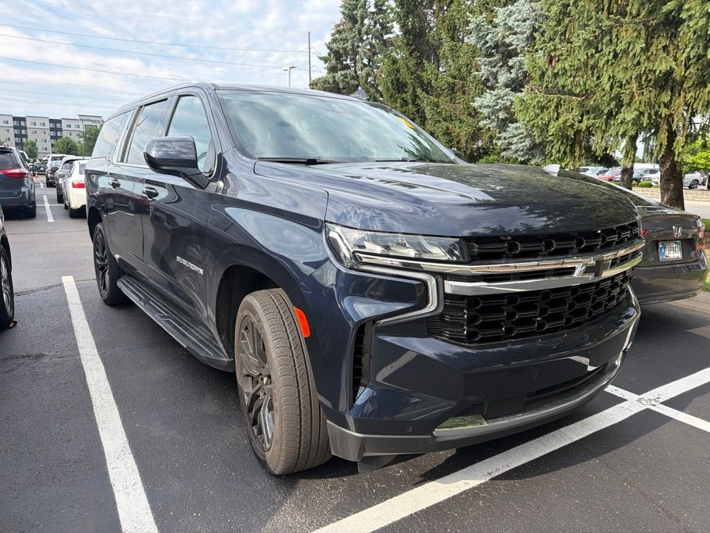Used 2021 Midnight Blue Metallic Chevrolet LS image 4
