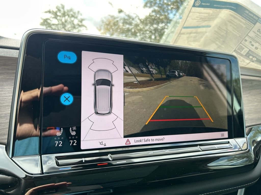 New 2026 White Volkswagen 2.0T SEL image 37