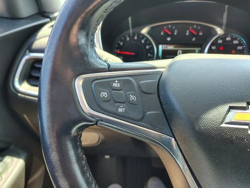 Used 2018 Gray Chevrolet LT image 12