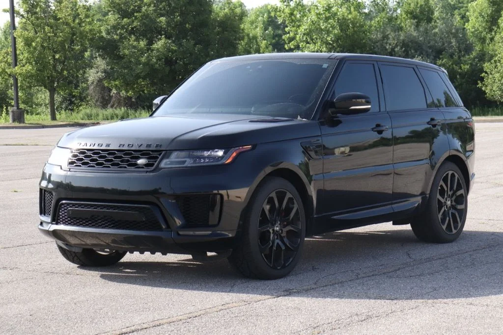 Used 2021 Santorini Black Land Rover HSE Dynamic image 5