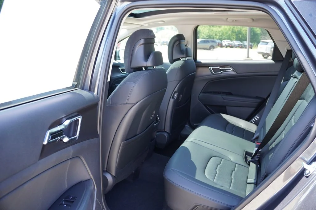 2027 Kia Sportage SX Prestige Hybrid - Photo 11