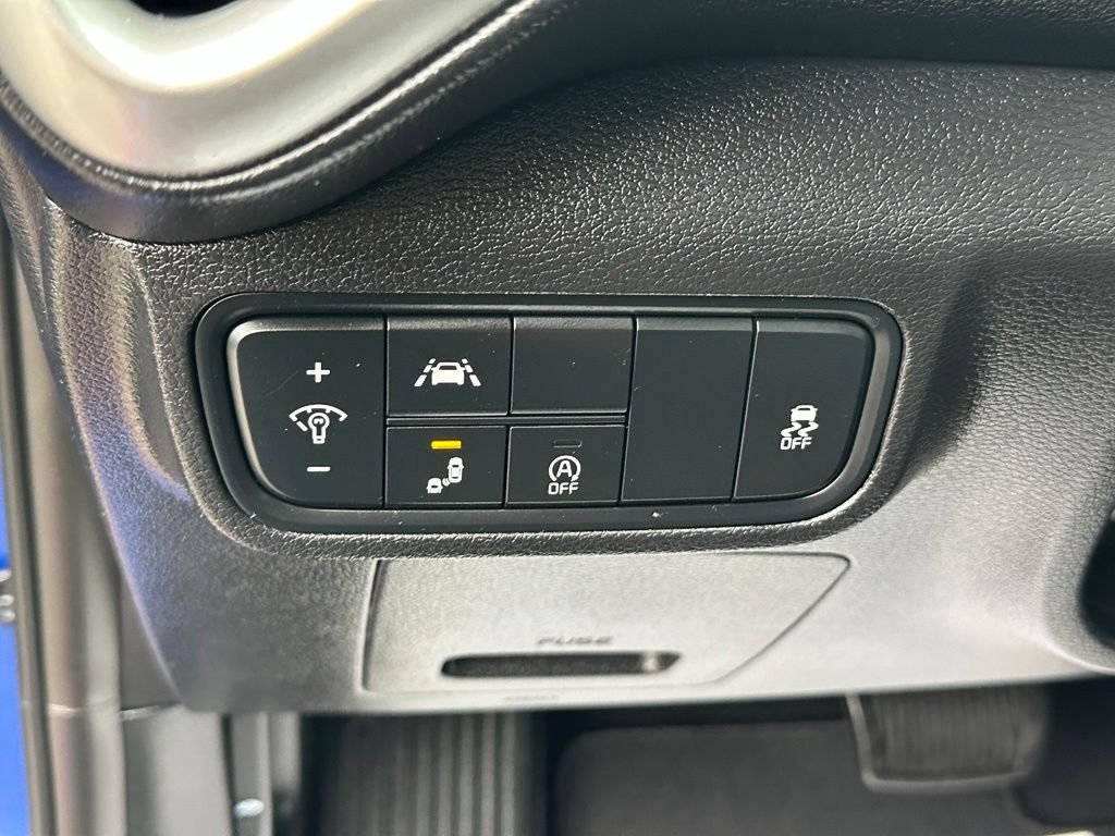 Used 2020 Blue Kia GT-Line image 23