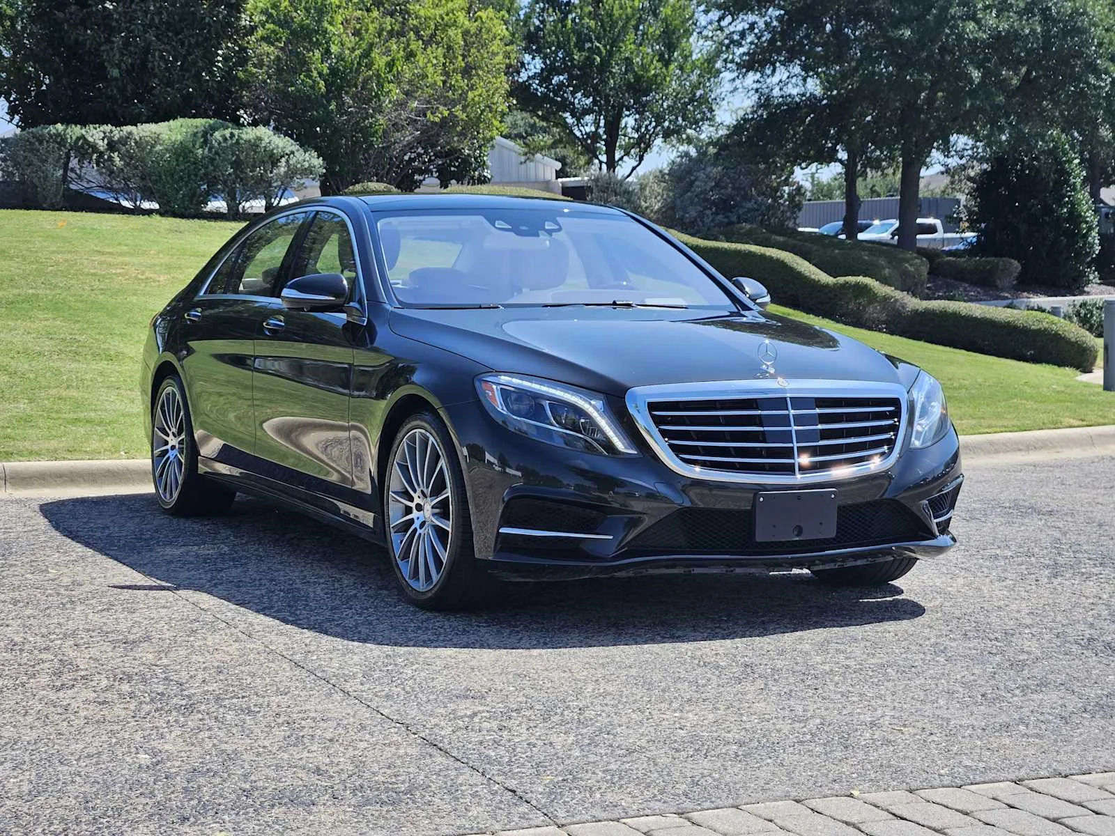 Used 2015 Verde Brook Metallic Mercedes-Benz S 550 image 2