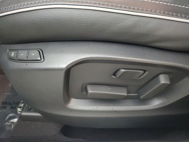 Certified Used 2025 Silver Mazda 2.5 S Preferred Package image 21