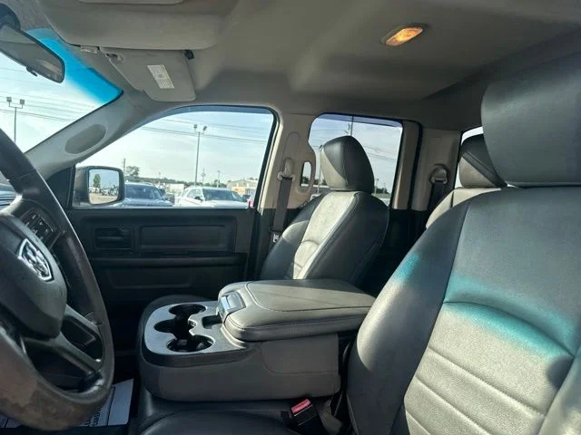 Used 2017 Bright White Clearcoat Ram Tradesman image 36