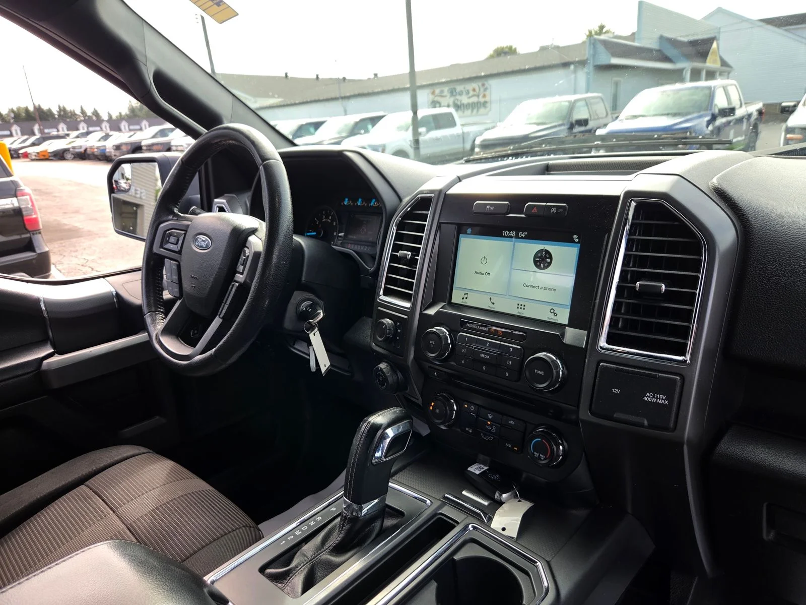 Used 2016 Blue Flame Metallic Ford XLT image 36