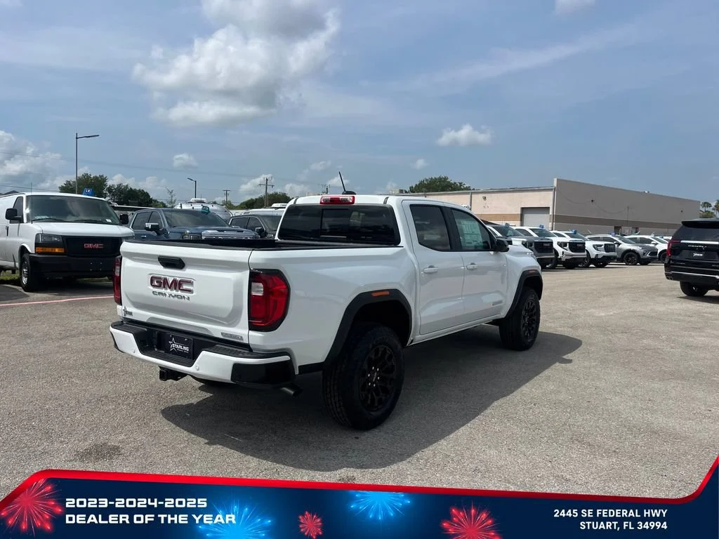 New 2026 Summit White GMC Elevation image 5
