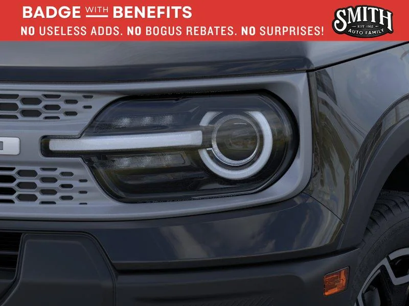 New 2025 Shadow Black Ford Outer Banks® image 19