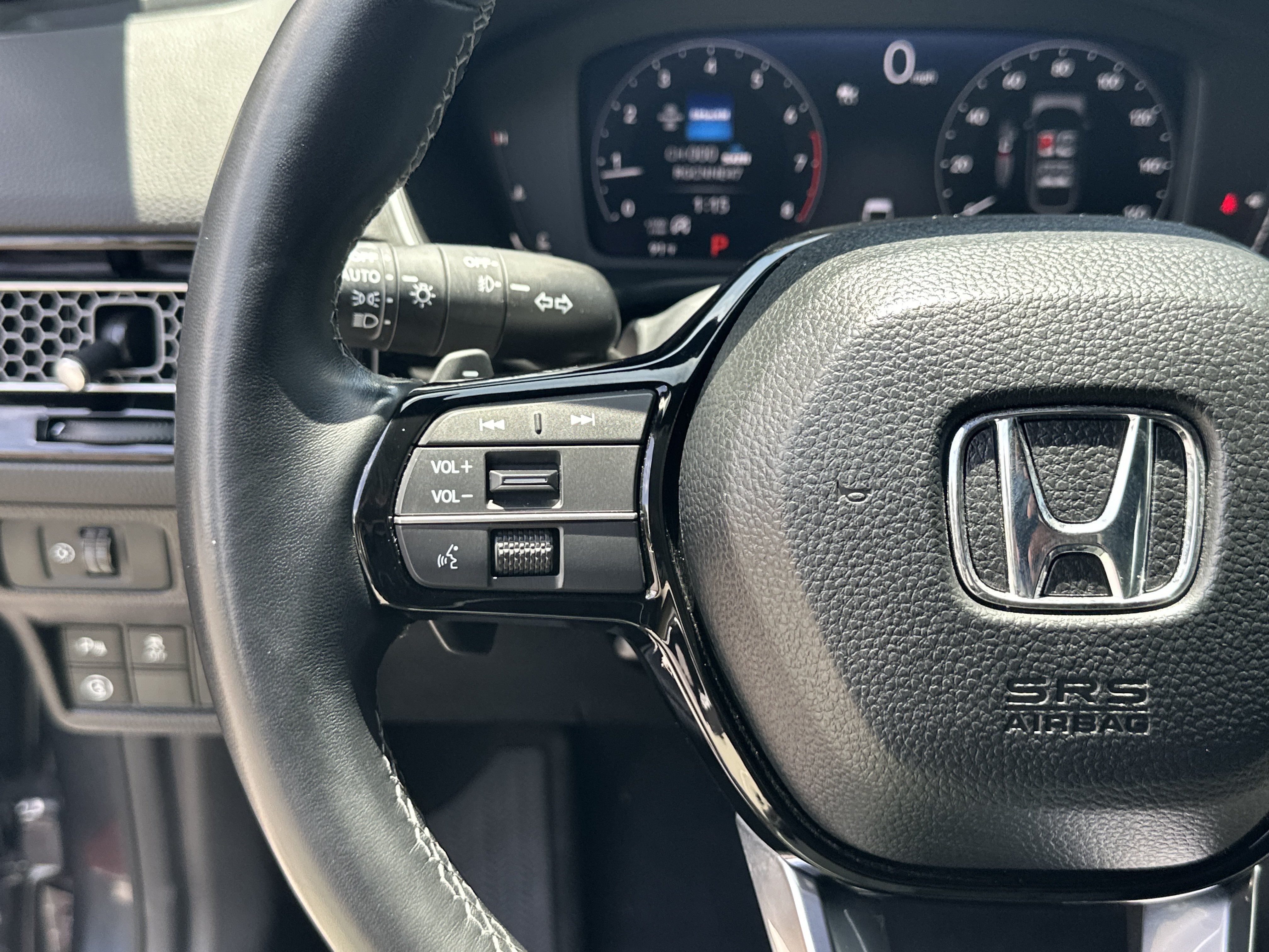 Used 2024 Meteorite Gray Metallic Honda Sport Touring image 29