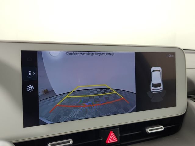 Certified Used 2024 Green Hyundai SE image 27
