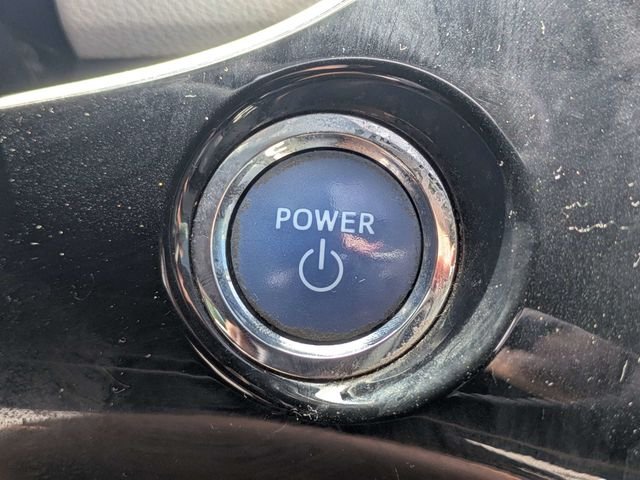Used 2018 Black Toyota Three image 31