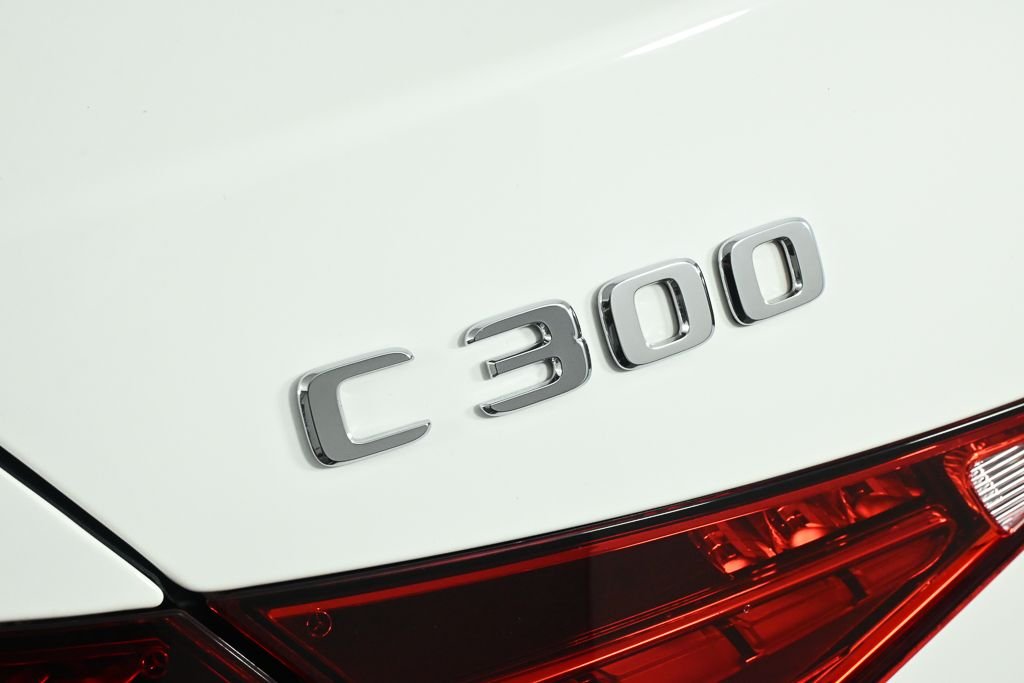 Used 2022  Mercedes-Benz C 300 image 26