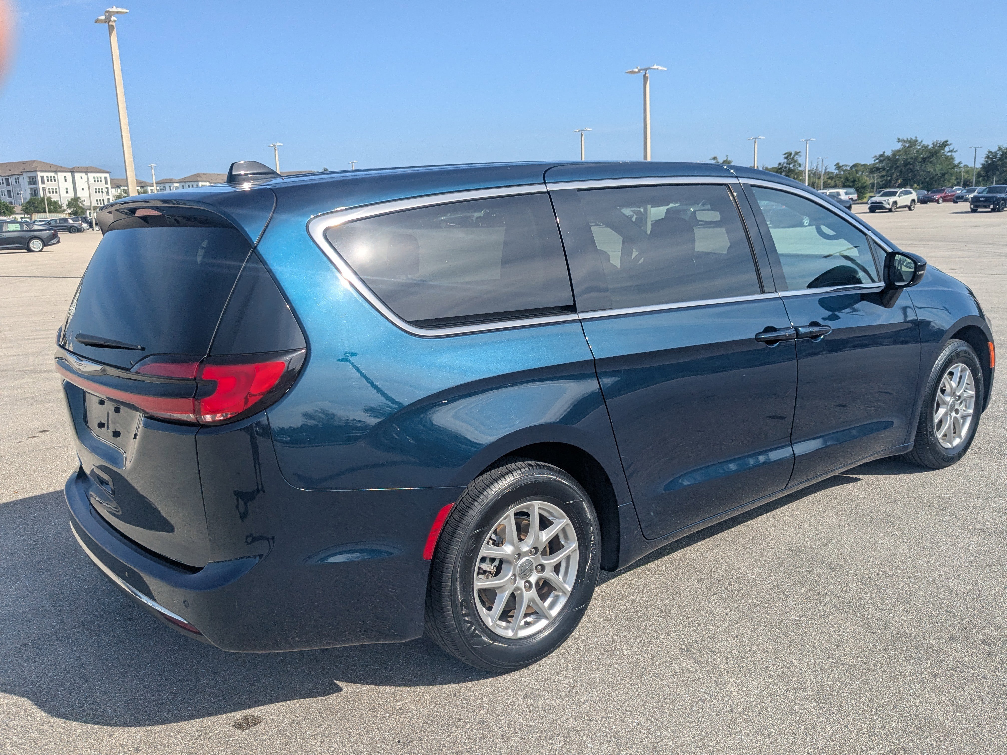 Used 2024 Fathom Blue Pearlcoat Chrysler Touring image 5