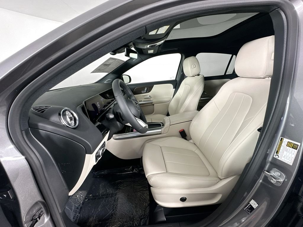 New 2026 Mountain Grey Metallic Mercedes-Benz GLA 250 image 20