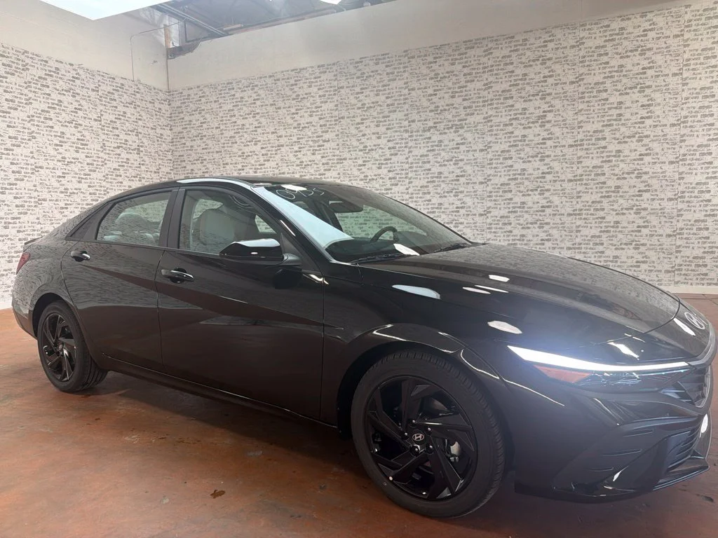 New 2026 Abyss Black Hyundai SEL Sport Plus image 1