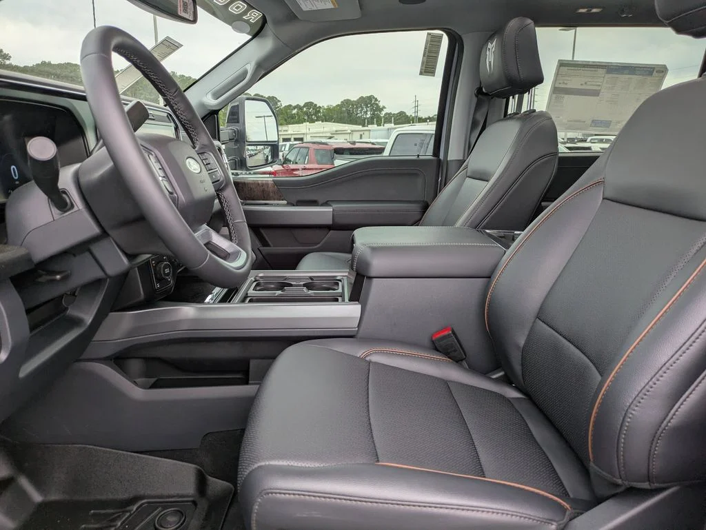 New 2026 Glacier Gray Metallic Tri-Coat Ford Lariat image 14