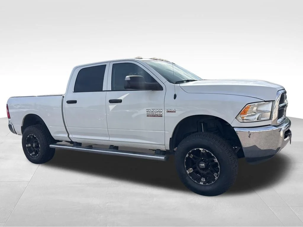 Used 2017 White Ram Tradesman image 10