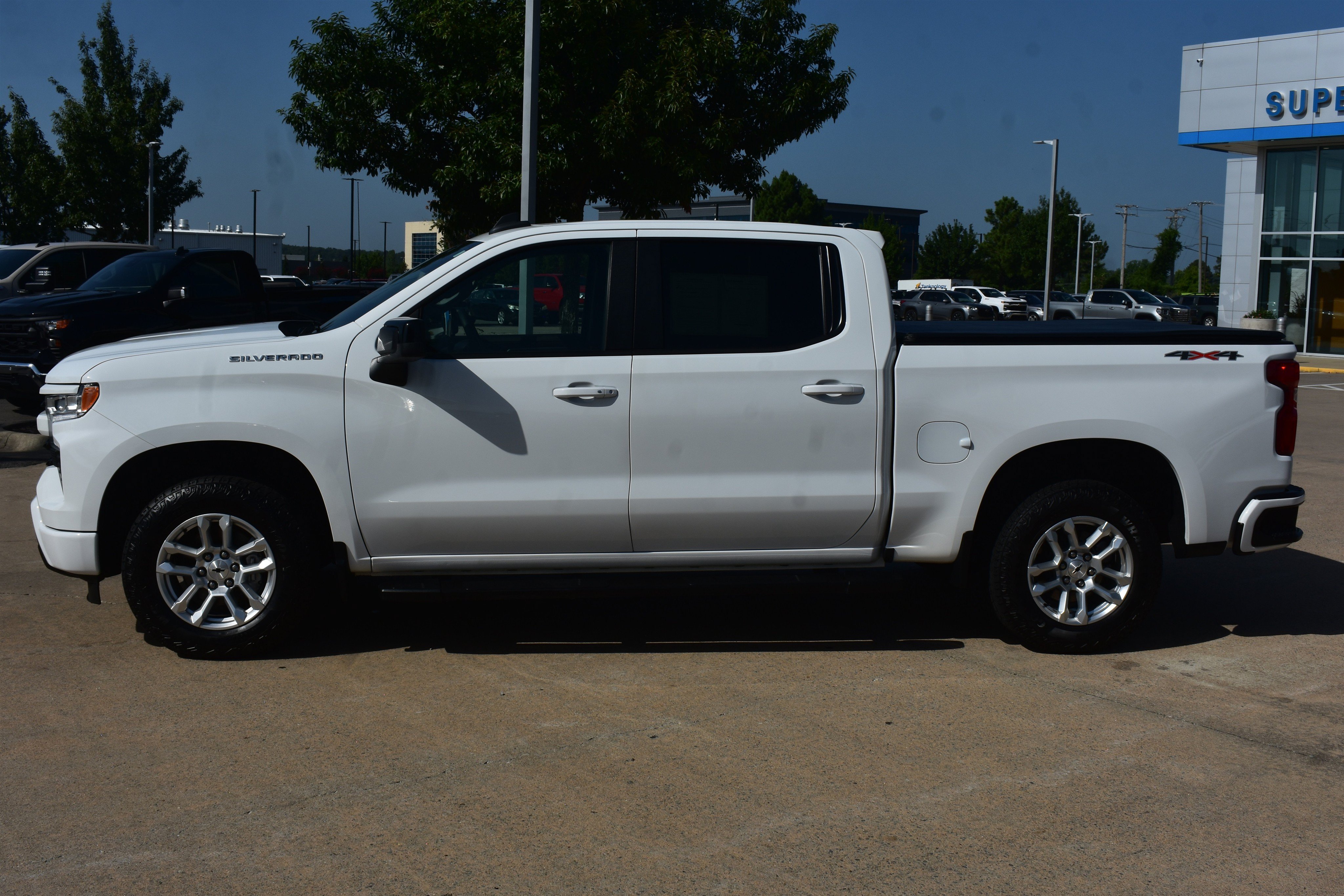 2024 Chevrolet Silverado 1500 RST - Photo 10
