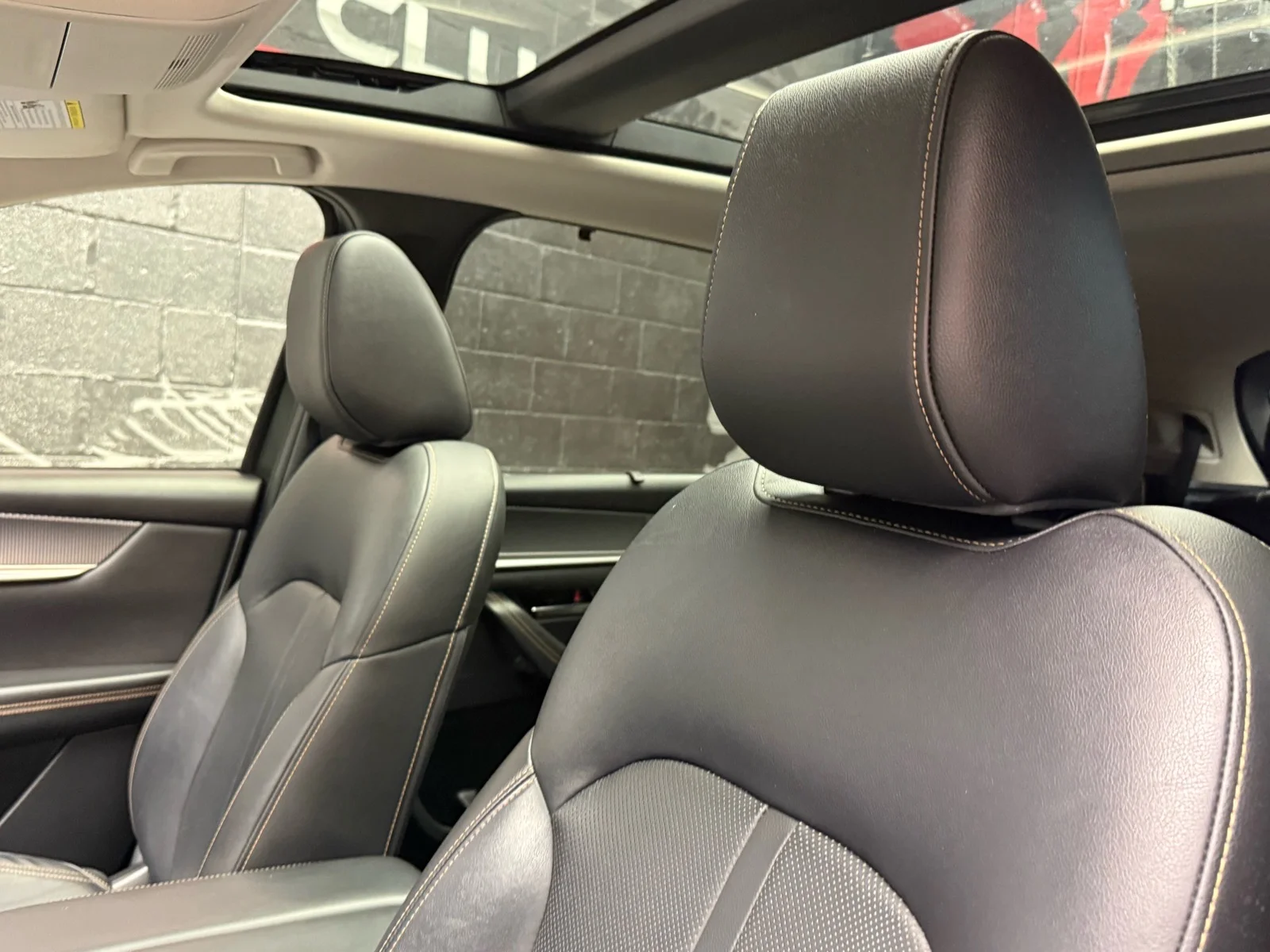 Used 2024 Sonic Silver Metallic (45p) Mazda 3.3 Turbo Premium image 10