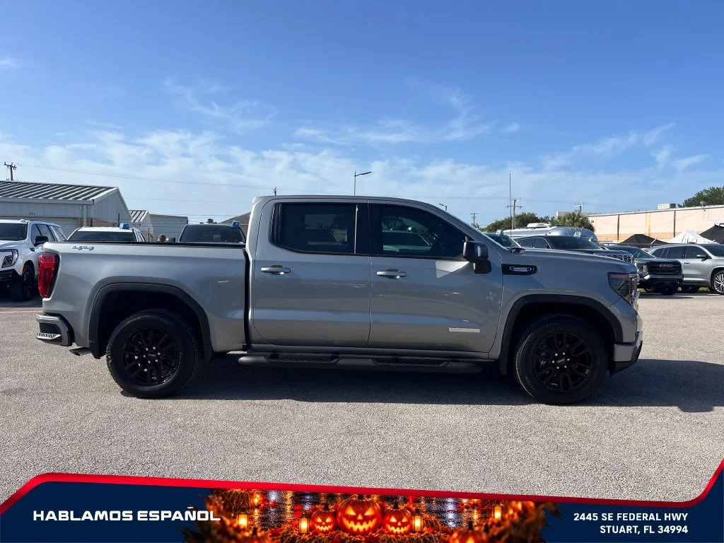 New 2026 Sterling Metallic GMC Elevation image 8
