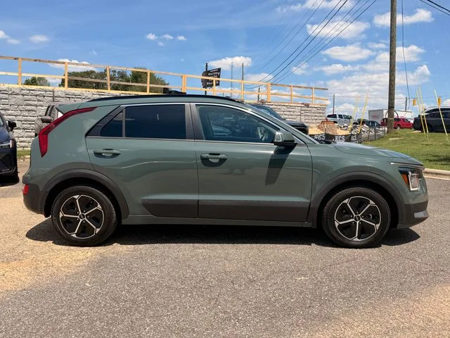 Certified Used 2023 Green Kia EX image 6