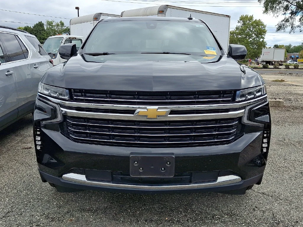 Used 2021 Black Chevrolet LT image 2