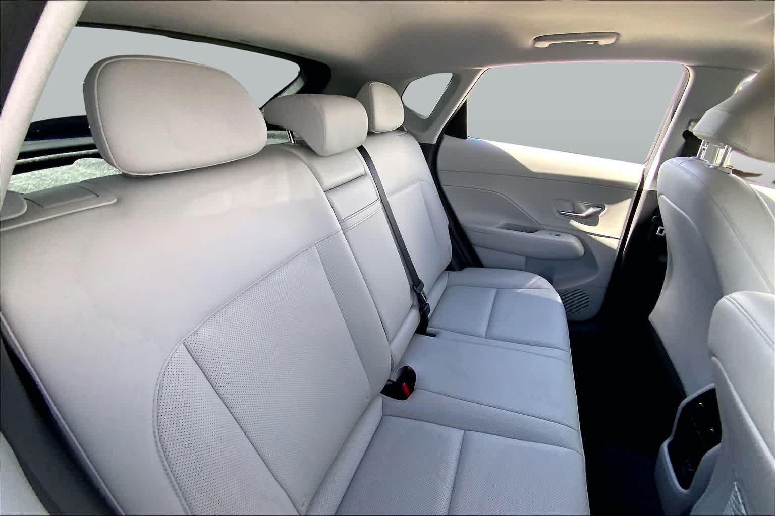Used 2024 Denim Blue Pearl Hyundai Limited image 19