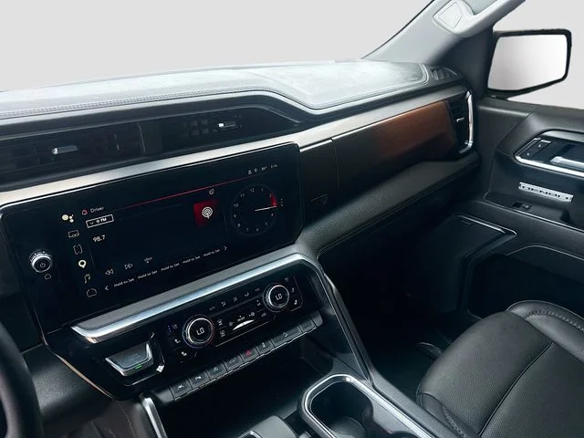 Used 2025 Gray GMC Denali image 9