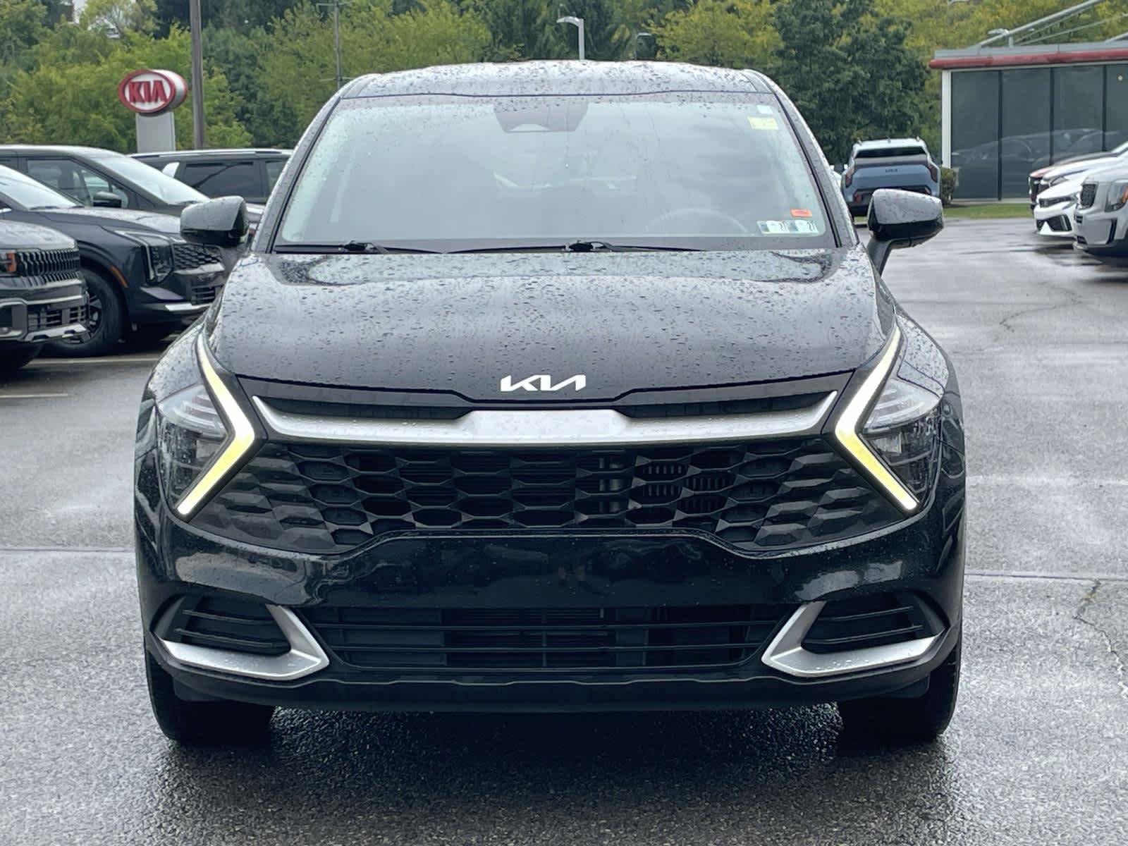 Certified Used 2023 Fusion Black Kia LX image 17
