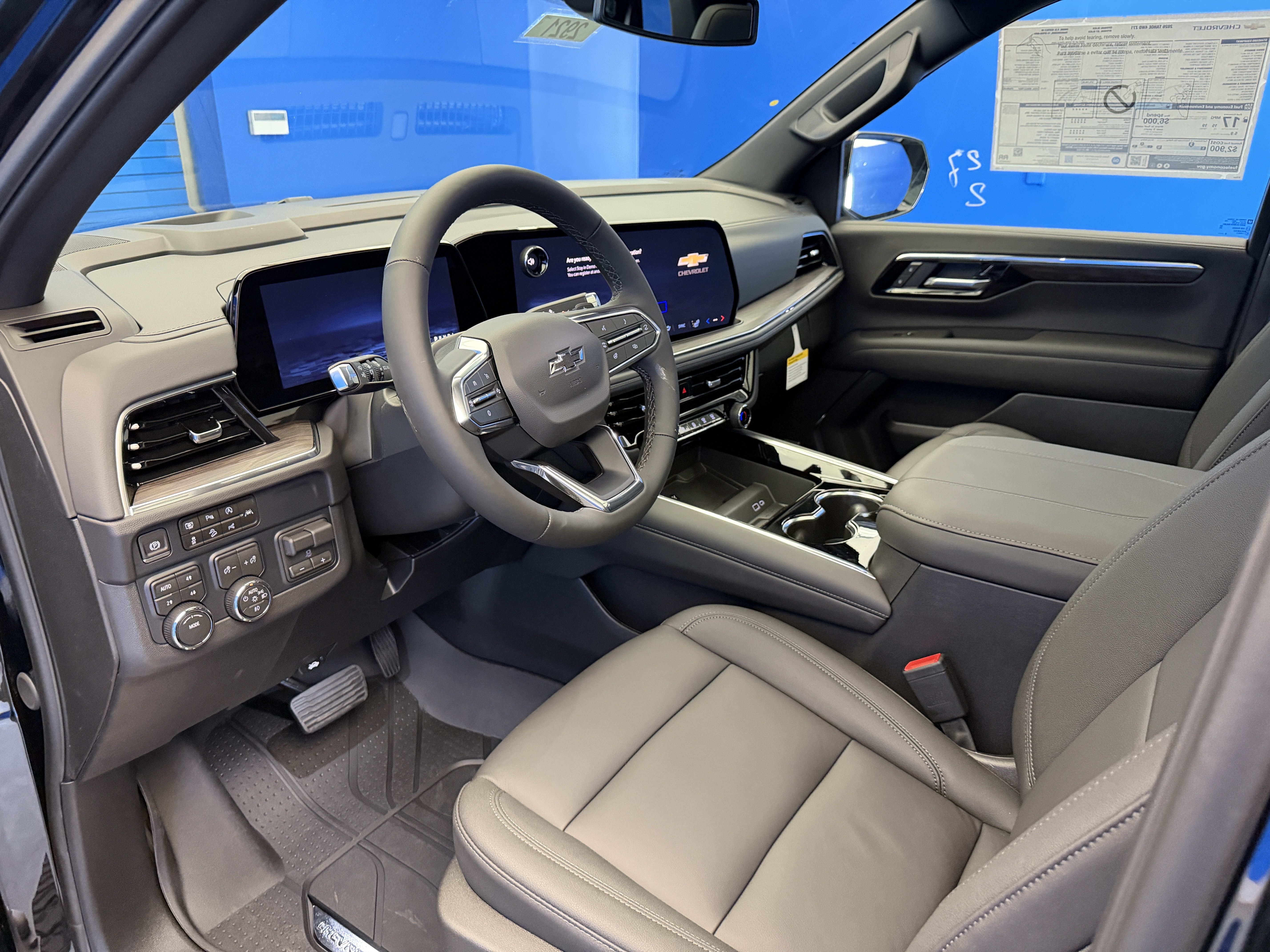 2026 Chevrolet Tahoe Z71 - Photo 13