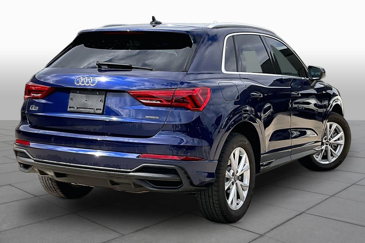 Used 2024 Navarra Blue Metallic Audi S line Premium image 13