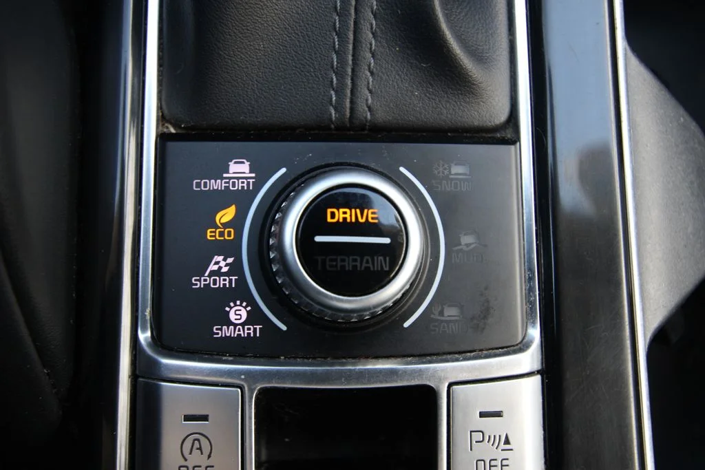 Used 2020 Gravity Gray Kia EX image 30