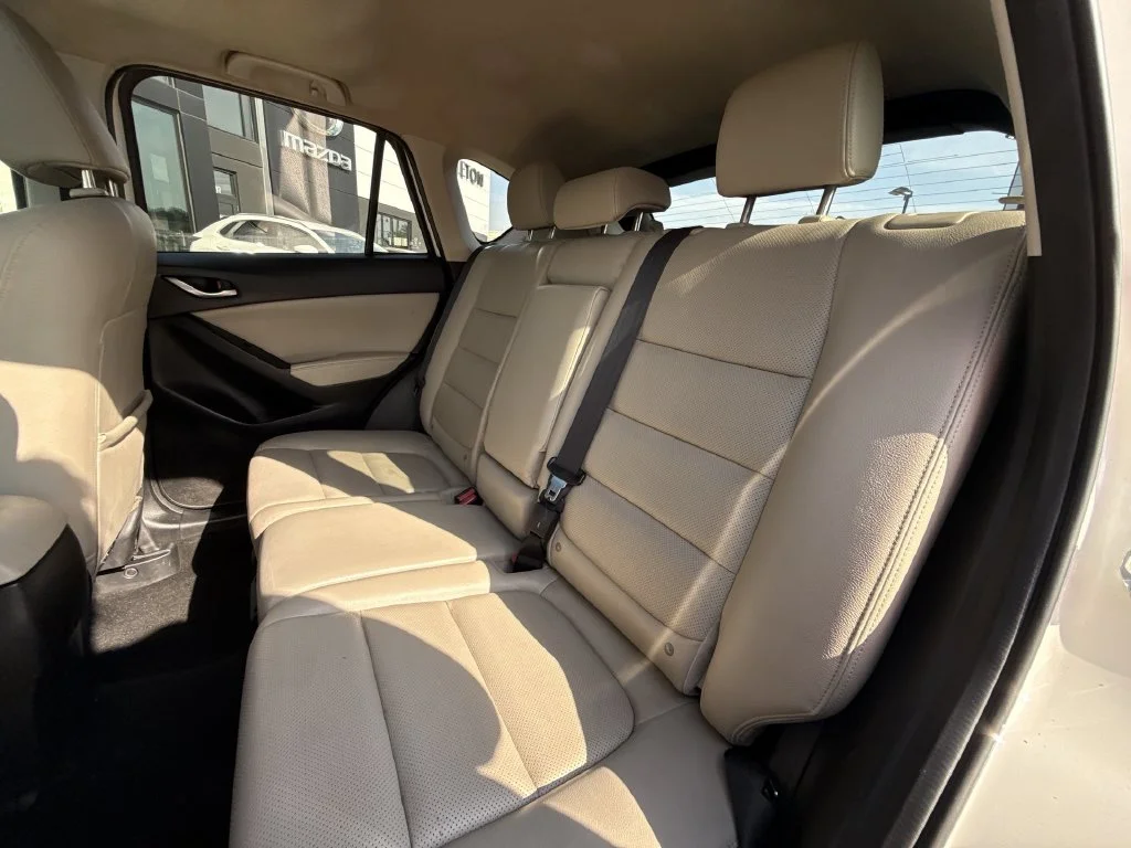Used 2015 White Mazda Grand Touring image 24