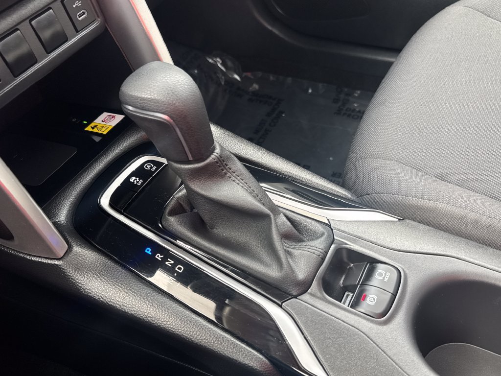 Used 2023 Silver Toyota LE image 27