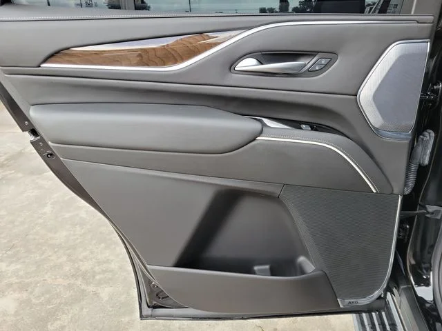 Used 2024 Black Cadillac Sport Platinum image 19