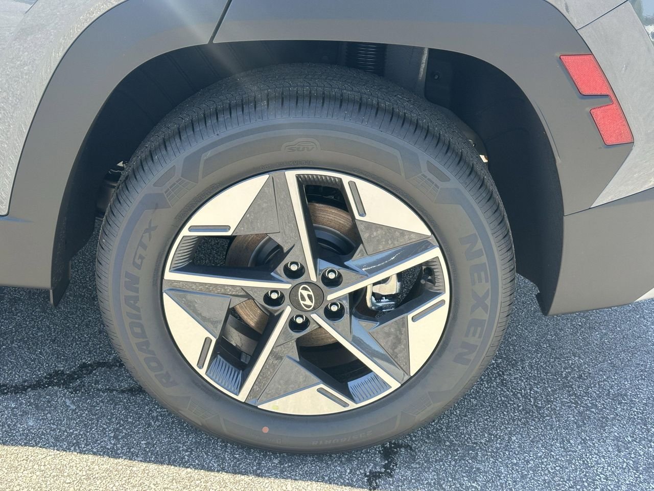 New 2026 Ecotronic Gray Hyundai SEL image 17
