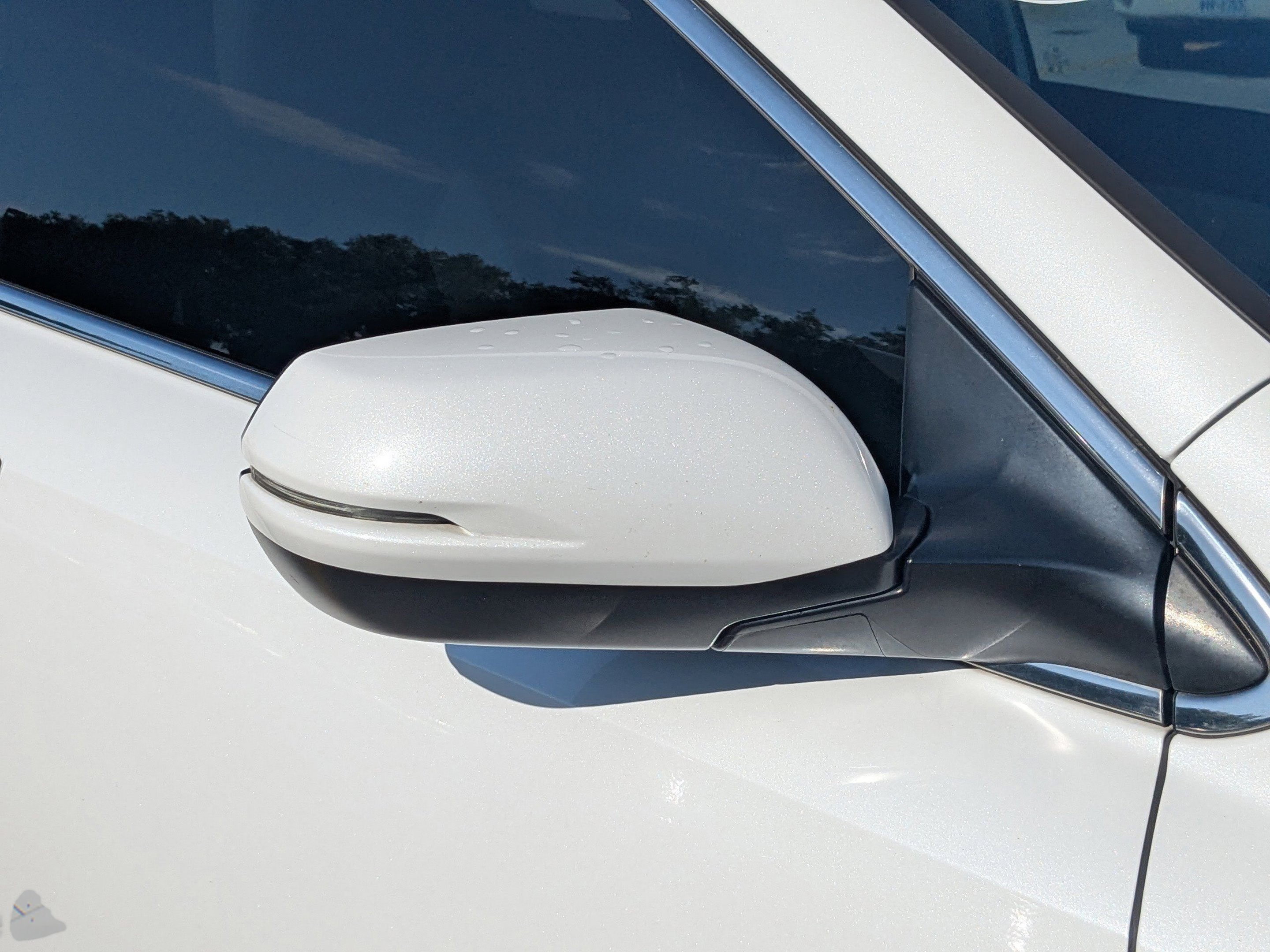 Used 2019 Modern Steel Metallic Honda Touring image 36
