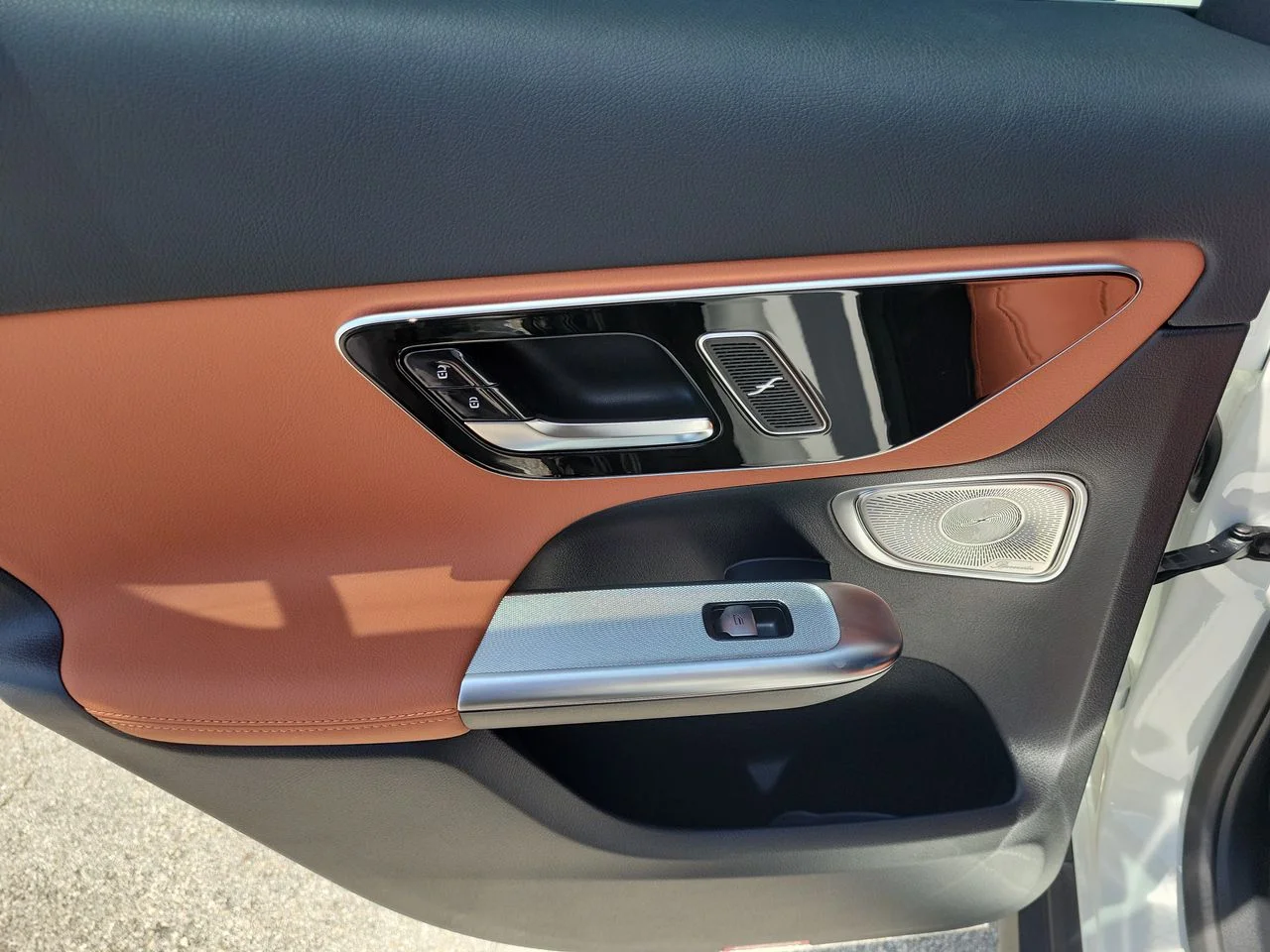 2026 Mercedes-Benz GLC Base - Photo 12