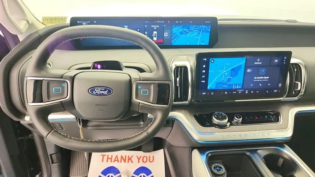 New 2026 Agate Black Metallic Ford MAX Platinum® image 16
