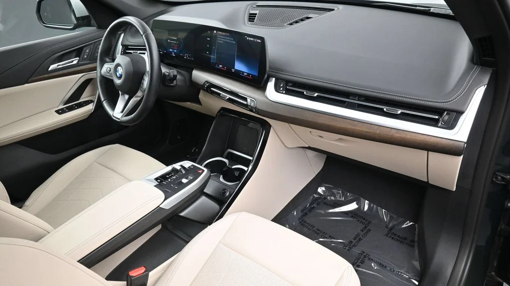 2023 BMW X1 28i - Photo 11