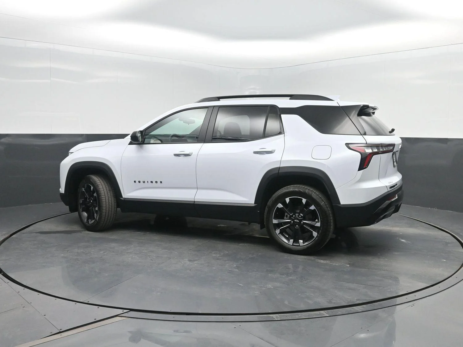 2026 Chevrolet Equinox RS - Photo 40