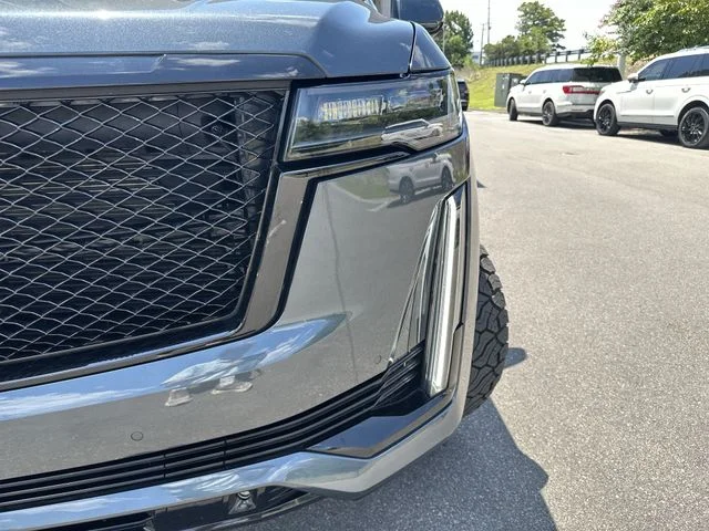 Used 2021 Gray Cadillac Sport Platinum image 9