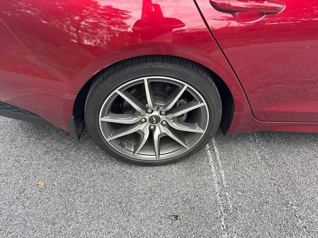 Used 2022 Red Genesis 2.0T image 11