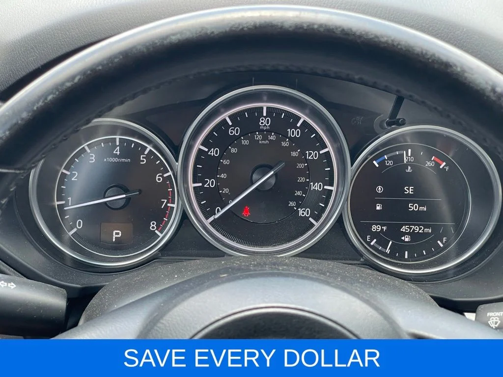 Used 2021 Red Mazda Sport image 7