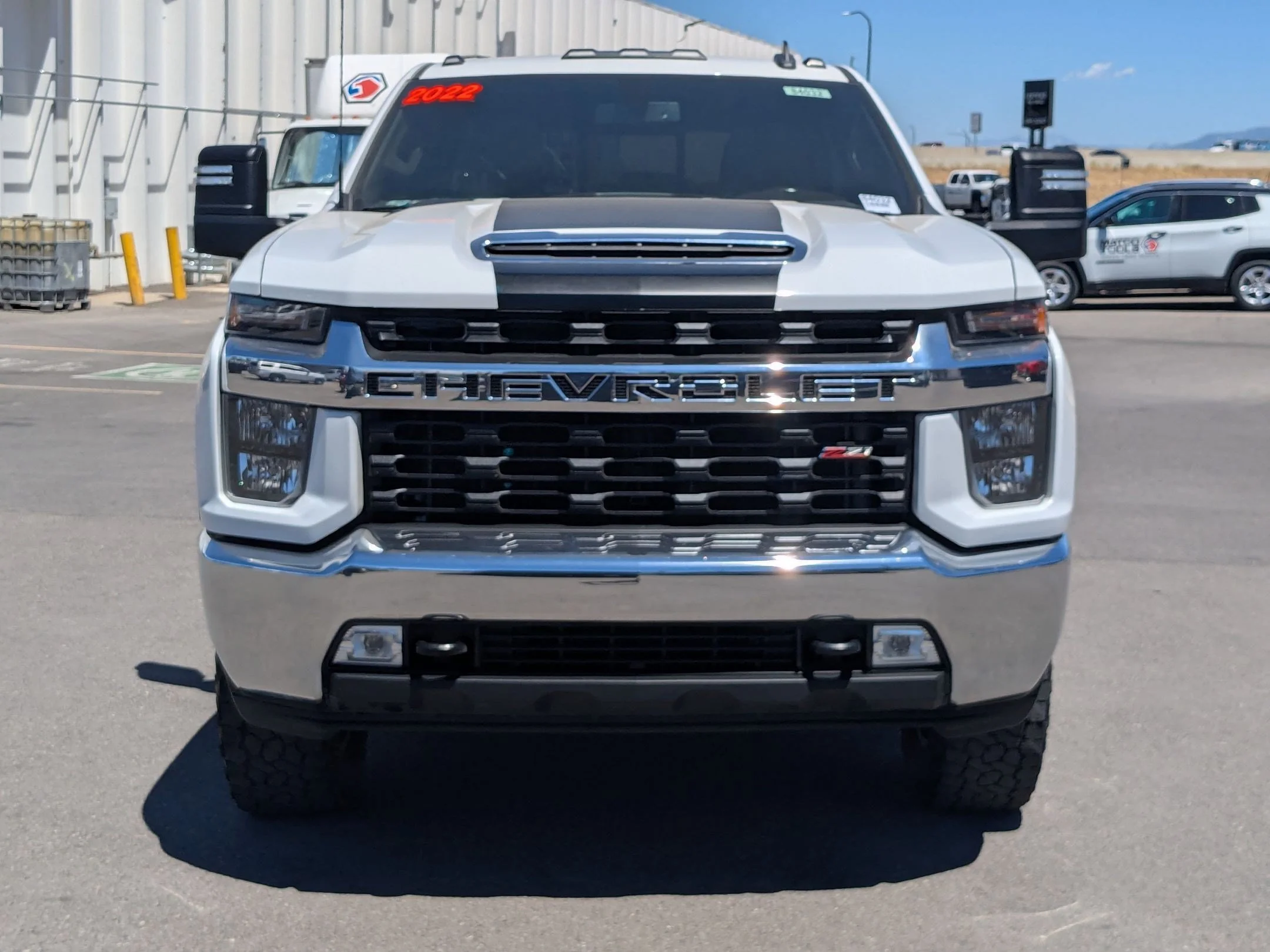 Used 2022 Summit White Chevrolet LT image 8